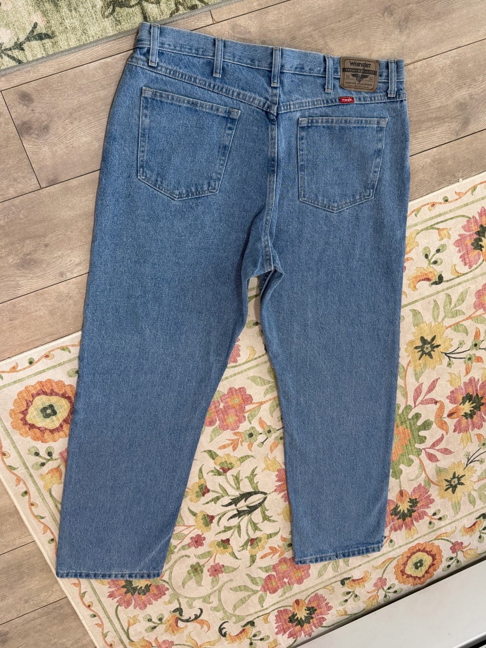 New Vintage Wrangler Dad Jeans 38x30 Men's Light Blue Relaxed Fit Jeans Heavy